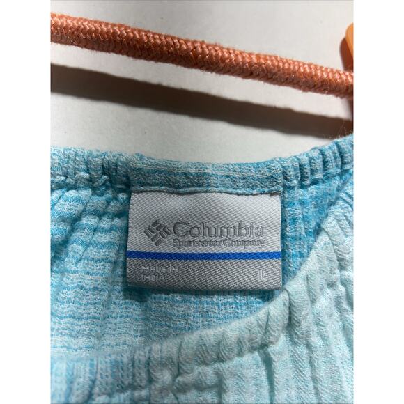 Light Blue Columbia Blouse Women’s Large {85} - Picture 8 of 9